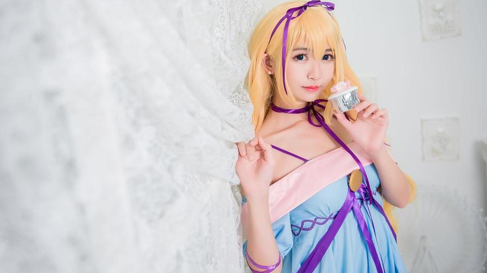 鳗鱼霏儿王昭君凤凰于飞cosplay惊艳全场，图文并茂